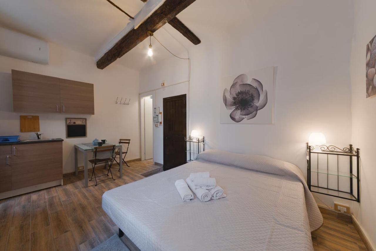 Appartamento Maddalena Alto - Affitti Brevi Italia Генуя Экстерьер фото