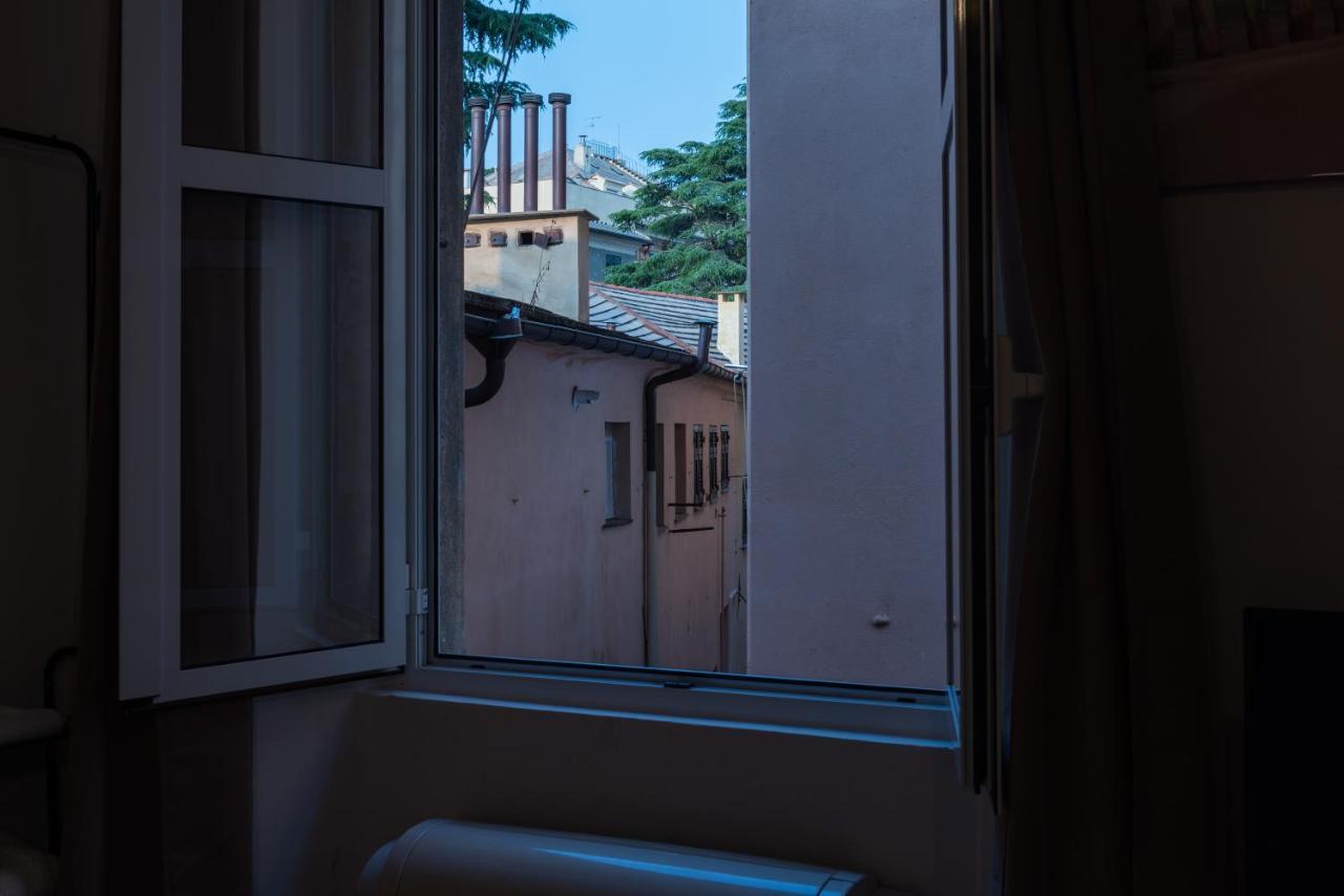 Appartamento Maddalena Alto - Affitti Brevi Italia Генуя Экстерьер фото